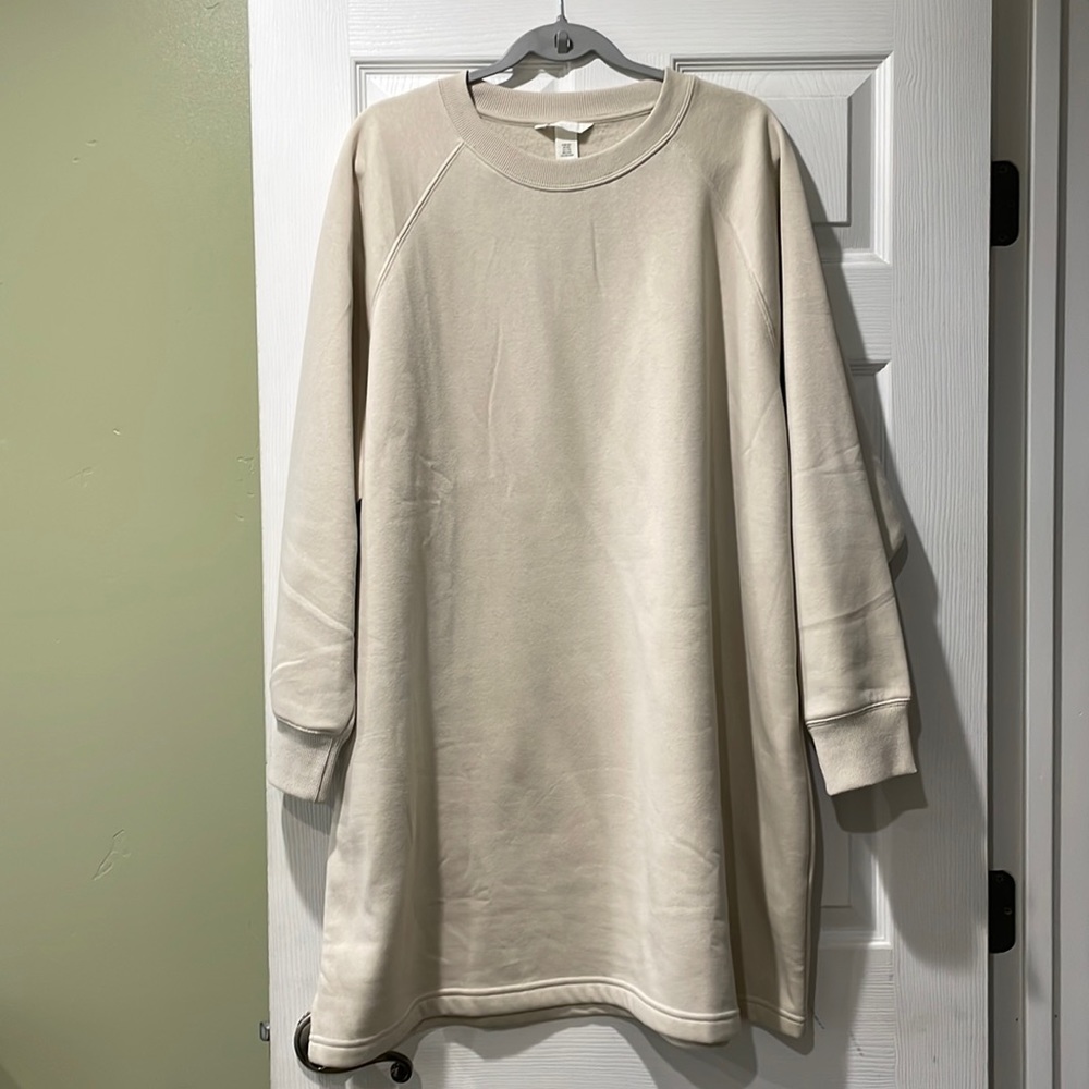 NWOT H&M Sweatshirt Dress
